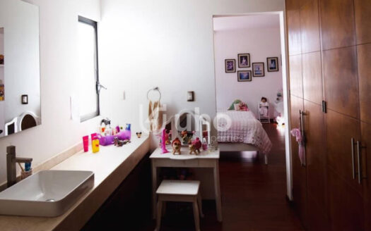 Casa en Fraccionamiento Misión San Jerónimo