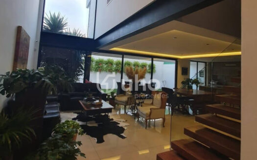 Casa en Fraccionamiento Misión San Jerónimo