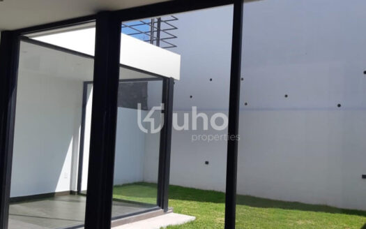 Casa nueva en Fraccionamiento El Condado