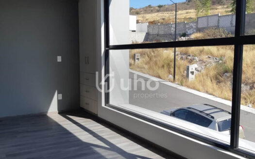 Casa nueva en Fraccionamiento El Condado