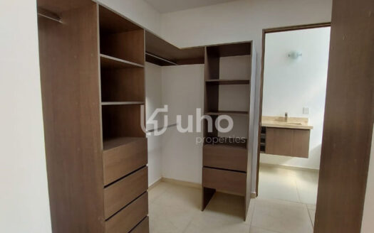 Casa nueva en Fraccionamiento Punta Esmeralda